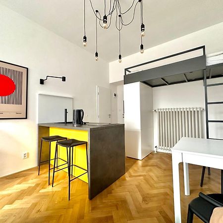 Botanique Rooms With Sauna By Homester Brno Extérieur photo
