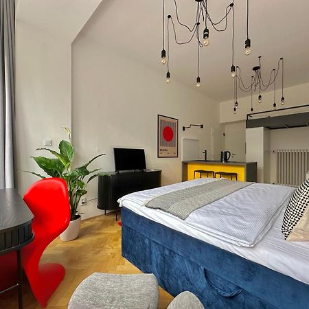 Botanique Rooms With Sauna By Homester Brno Extérieur photo