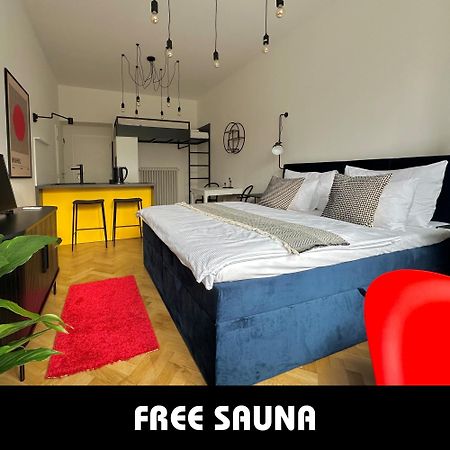 Botanique Rooms With Sauna By Homester Brno Extérieur photo