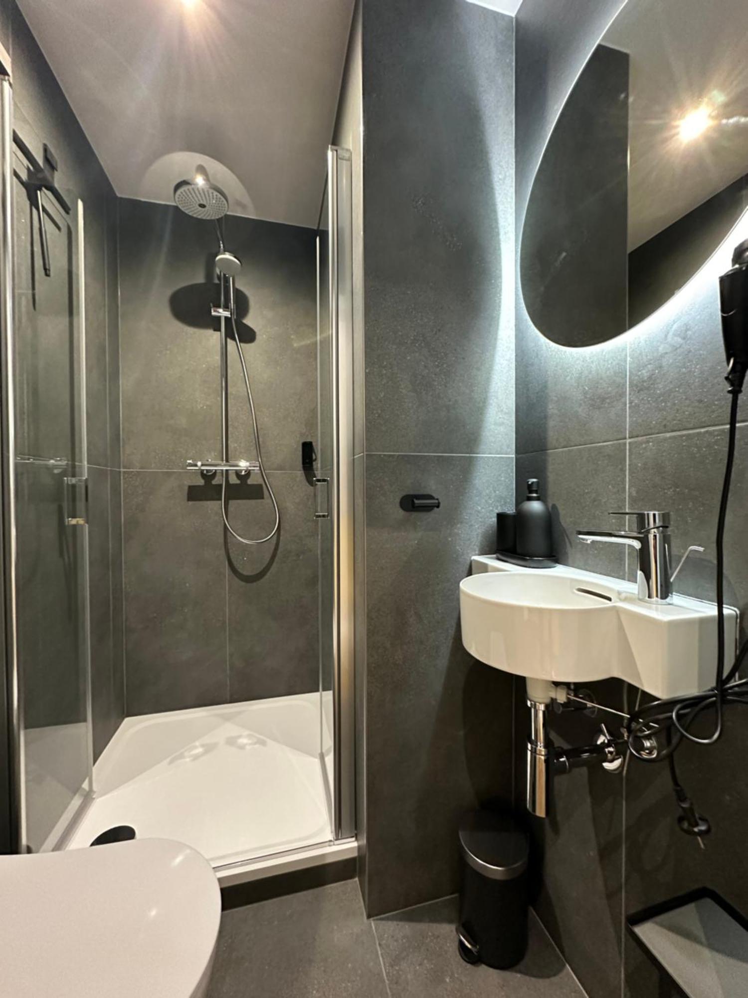 Botanique Rooms With Sauna By Homester Brno Chambre photo