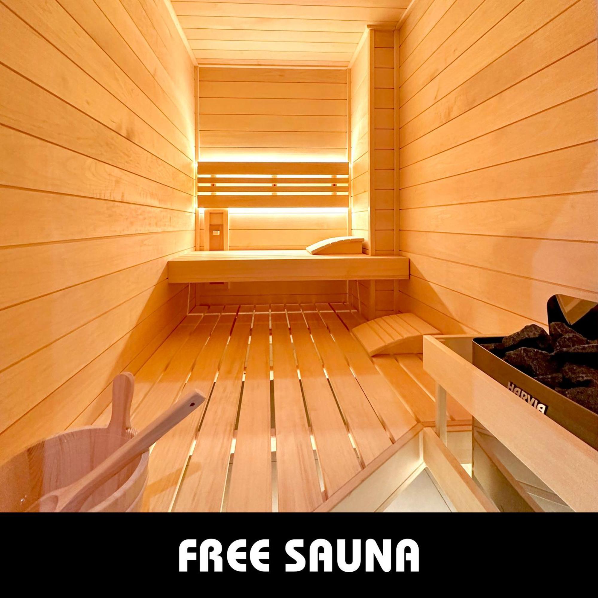 Botanique Rooms With Sauna By Homester Brno Extérieur photo